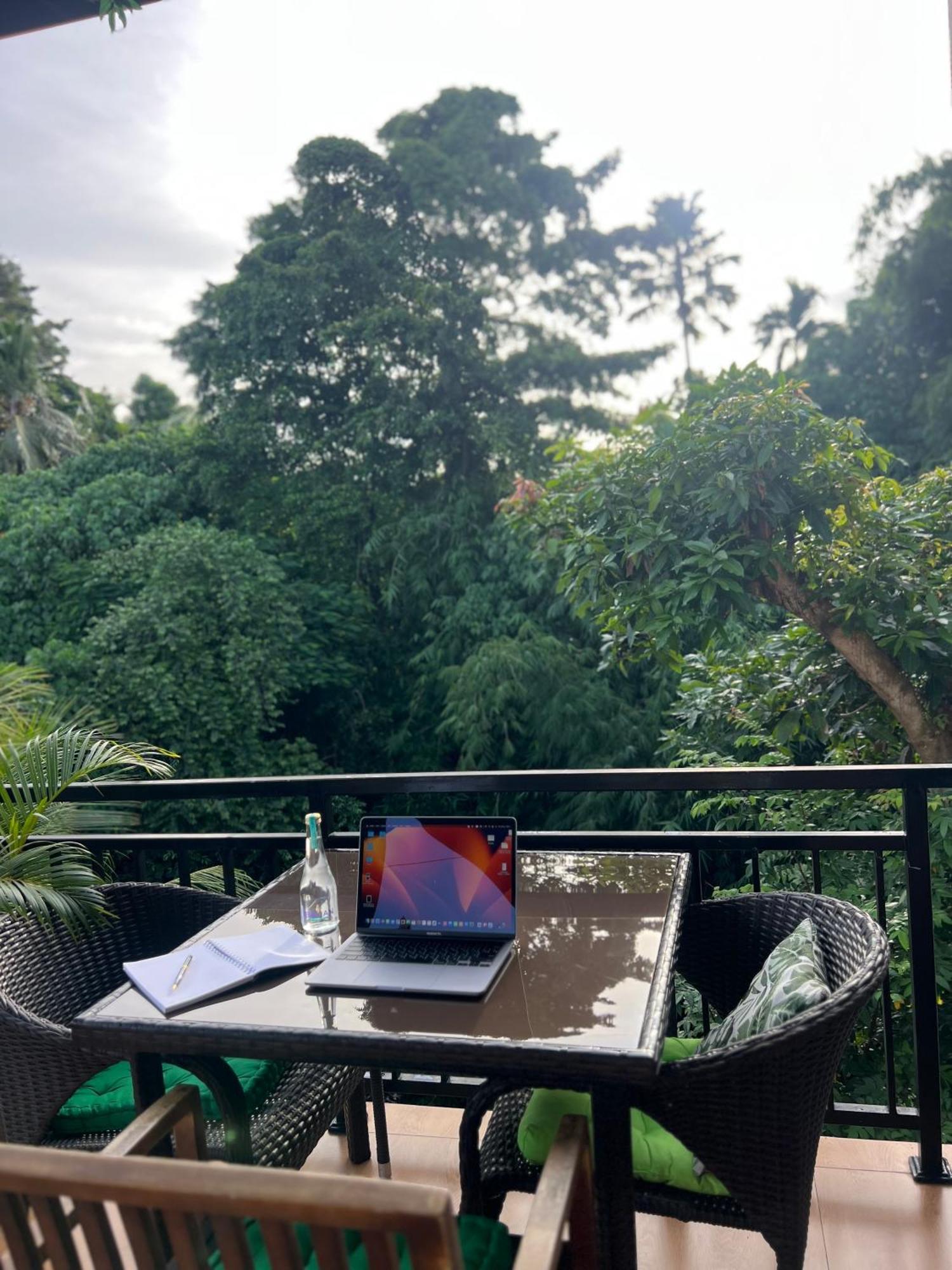 Central House Ubud Exteriör bild